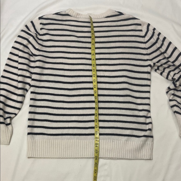 Peanuts Snoopy Cream and Black,Long Sleeve Striped Sweater.Size-Large. - Picture 5 of 12